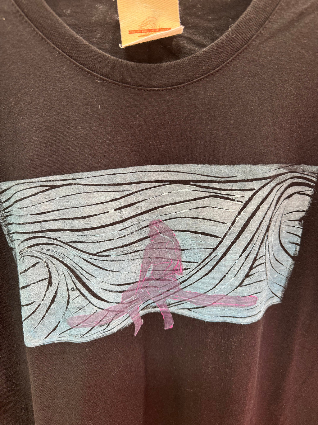 Beach surfer girl with waves  block printed by hand Black T-shirt