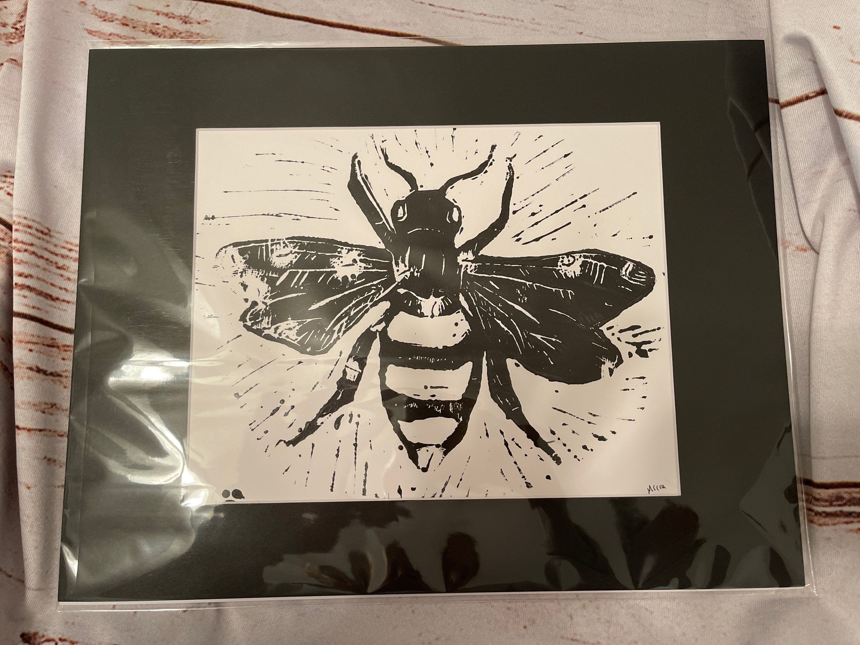 Art Bee linoleum block print gifts art
